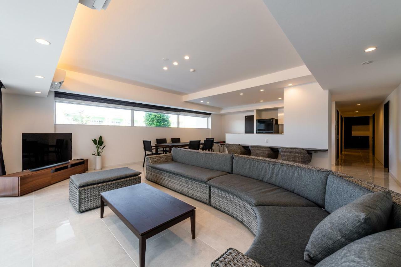 Condo Royal Ryu Kyu Chatan Ngoại thất bức ảnh