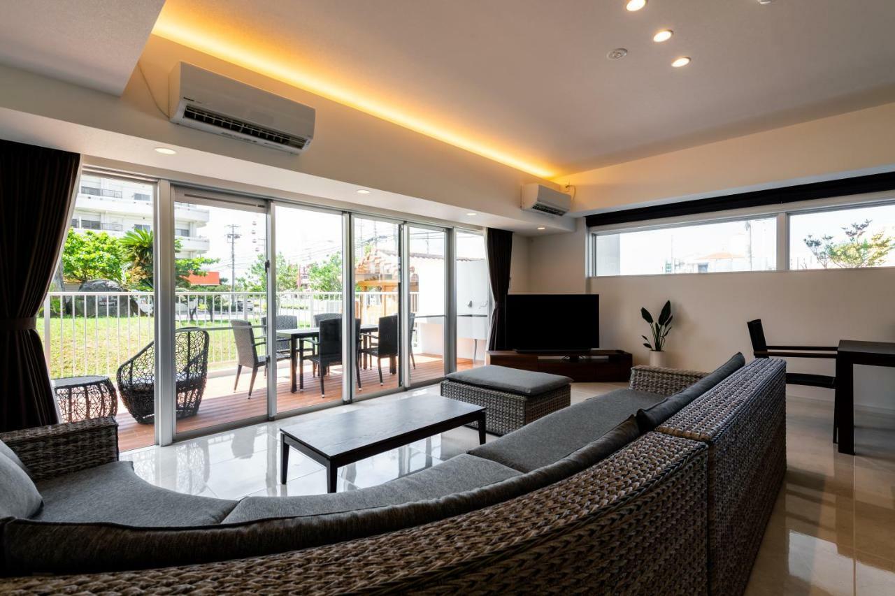 Condo Royal Ryu Kyu Chatan Ngoại thất bức ảnh