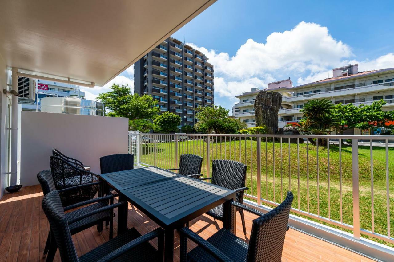 Condo Royal Ryu Kyu Chatan Ngoại thất bức ảnh
